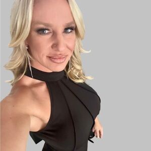 Meet your Posher, Shelly